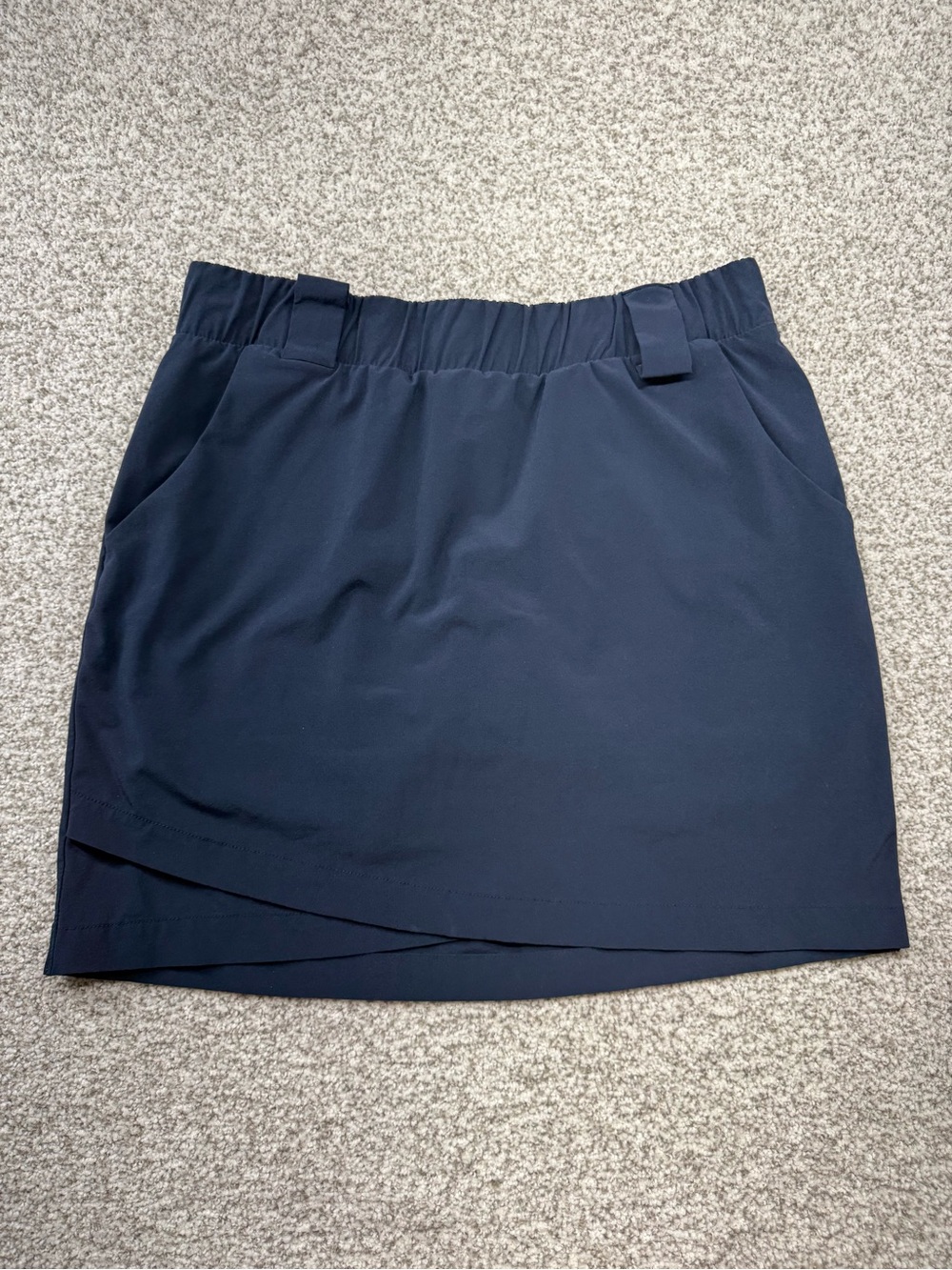 Women's Athleta Destination Navy Blue Tulip Hem Lined Athletic Skort Size S